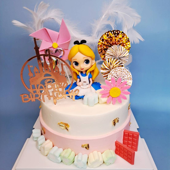 愛麗絲造型蛋糕-公主蛋糕-永和蛋糕推薦-中和蛋糕推薦